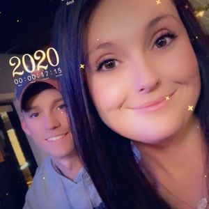 Meet your Posher, Cortney